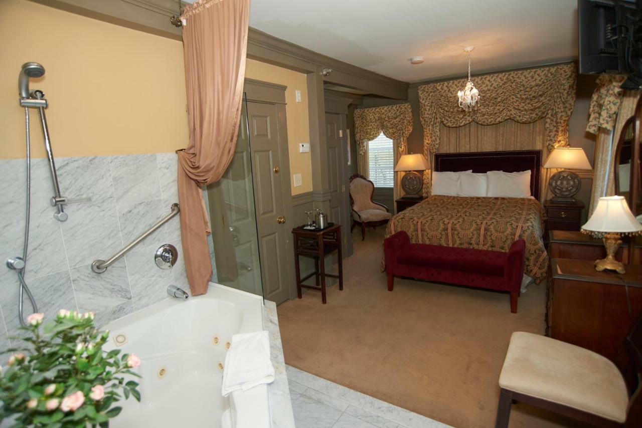 Bed and Breakfast Bellevue Manor à Tour de Tour de Newport Extérieur photo